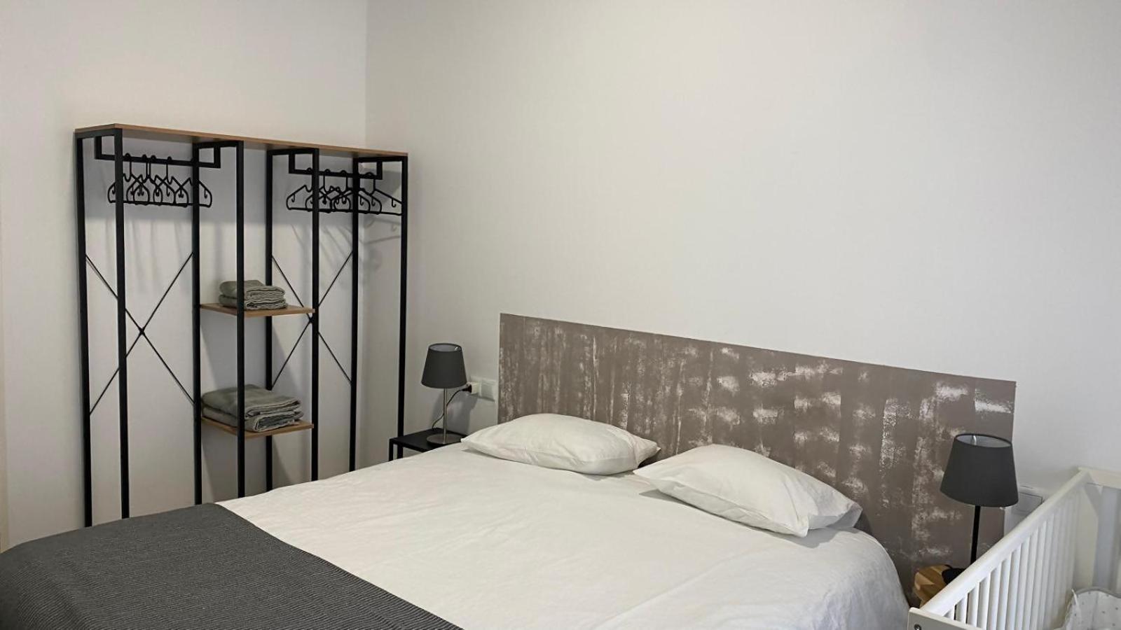 Apartamento Cal Feliu Piso Amplio En El Centro De *